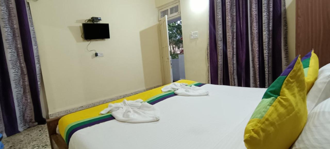 Jack'S Calangute Place Hotel Esterno foto