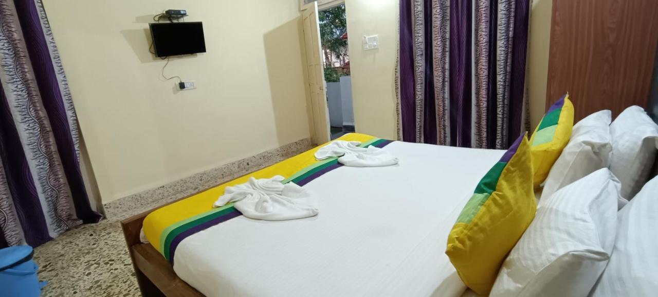 Jack'S Calangute Place Hotel Esterno foto