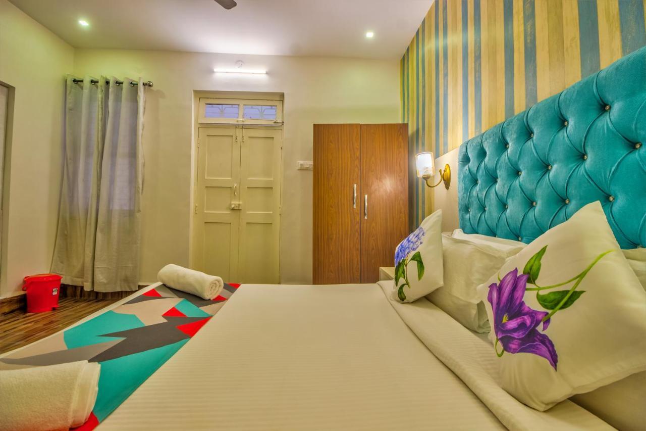 Jack'S Calangute Place Hotel Esterno foto