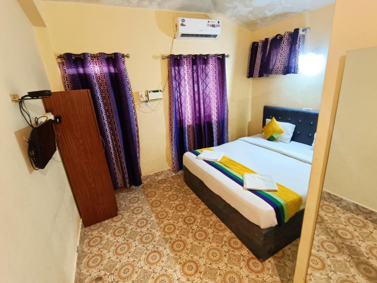 Jack'S Calangute Place Hotel Esterno foto